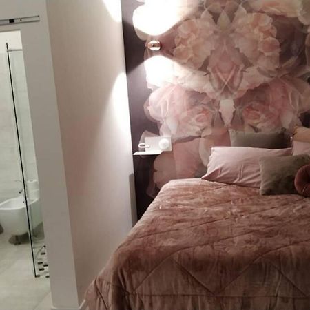 Il Nido Di Ari Appartement Ferrara Buitenkant foto